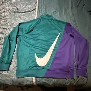 Extra Large Nike sport jacket